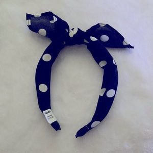 NEVER WORN Claire’s polka dotted headband